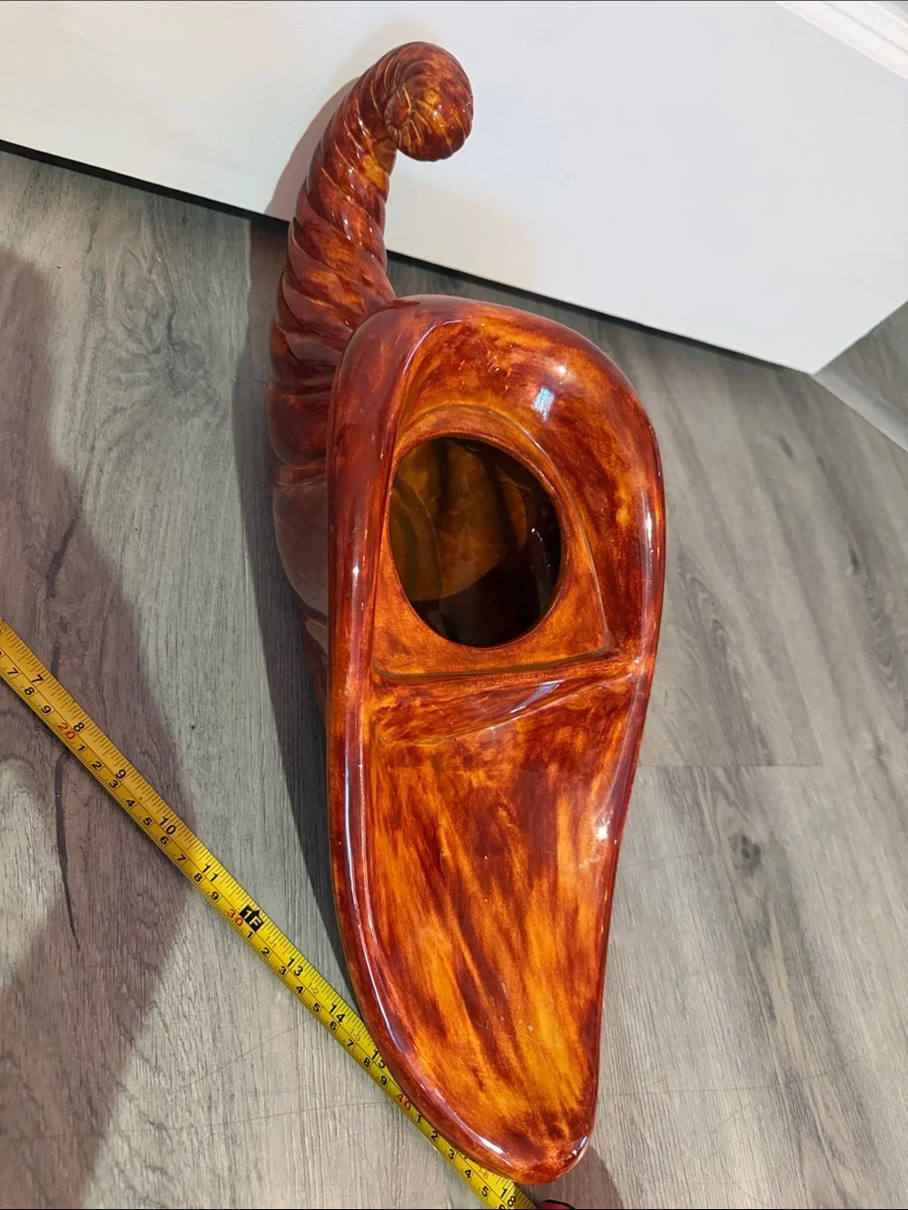 Vintage Marbled Amber Ceramic Cornucopia Vase | 1975 Horn of Plenty Harvest 💕